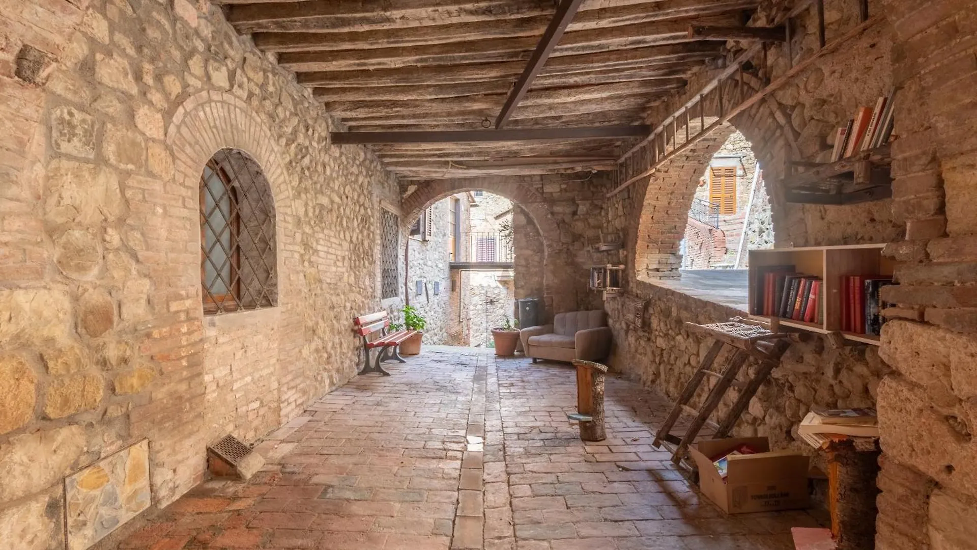 Sotto Gli Archi Apartment Pari